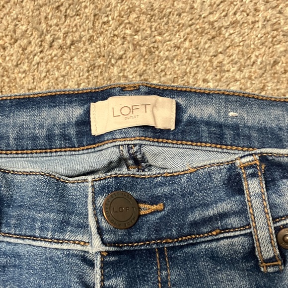 Bundle of women’s skinny jeans (loft and hollister) - Picture 4 of 14